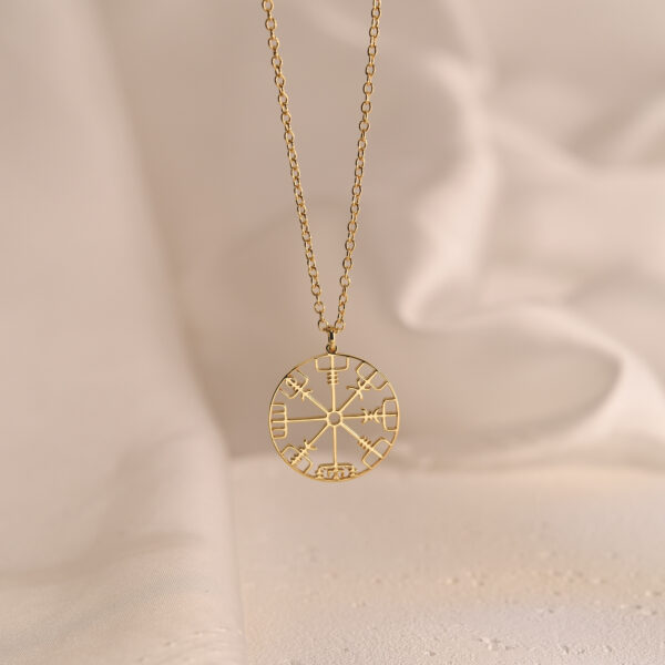 Dainty Compass Necklace 3