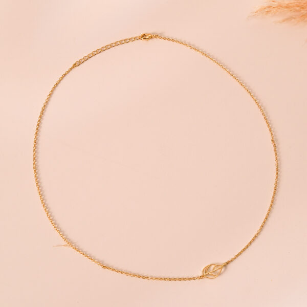 Leaf necklace 3