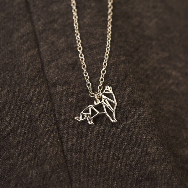 Wolf necklace 1