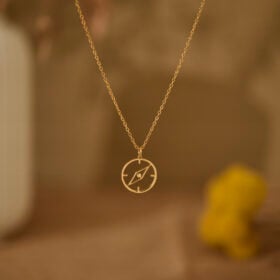 Compass necklace 1