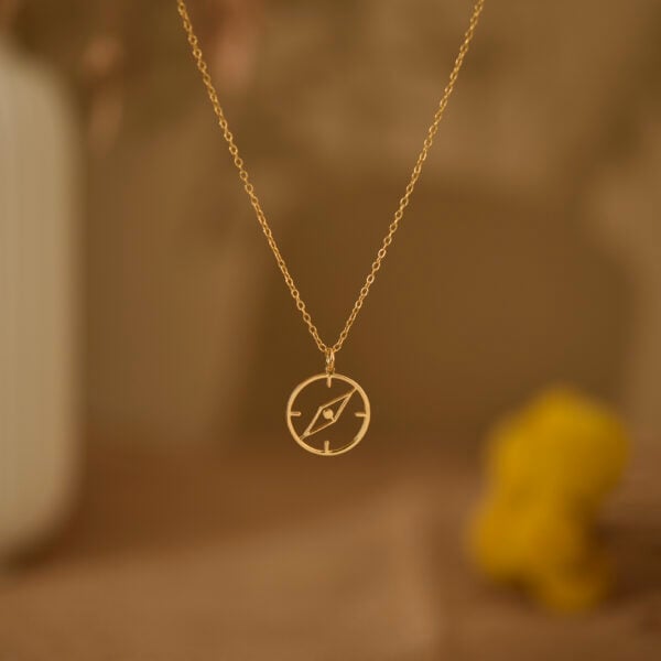 Compass necklace 1