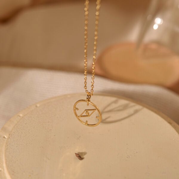 Compass necklace 2