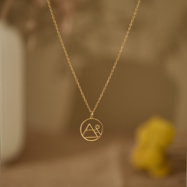 Mountain necklace 1