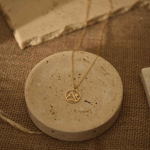 Mountain necklace 2