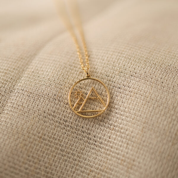 Mountain necklace 4