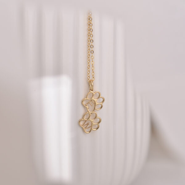 Paw print name necklace 3