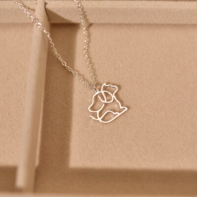 Tiny cat necklace 3