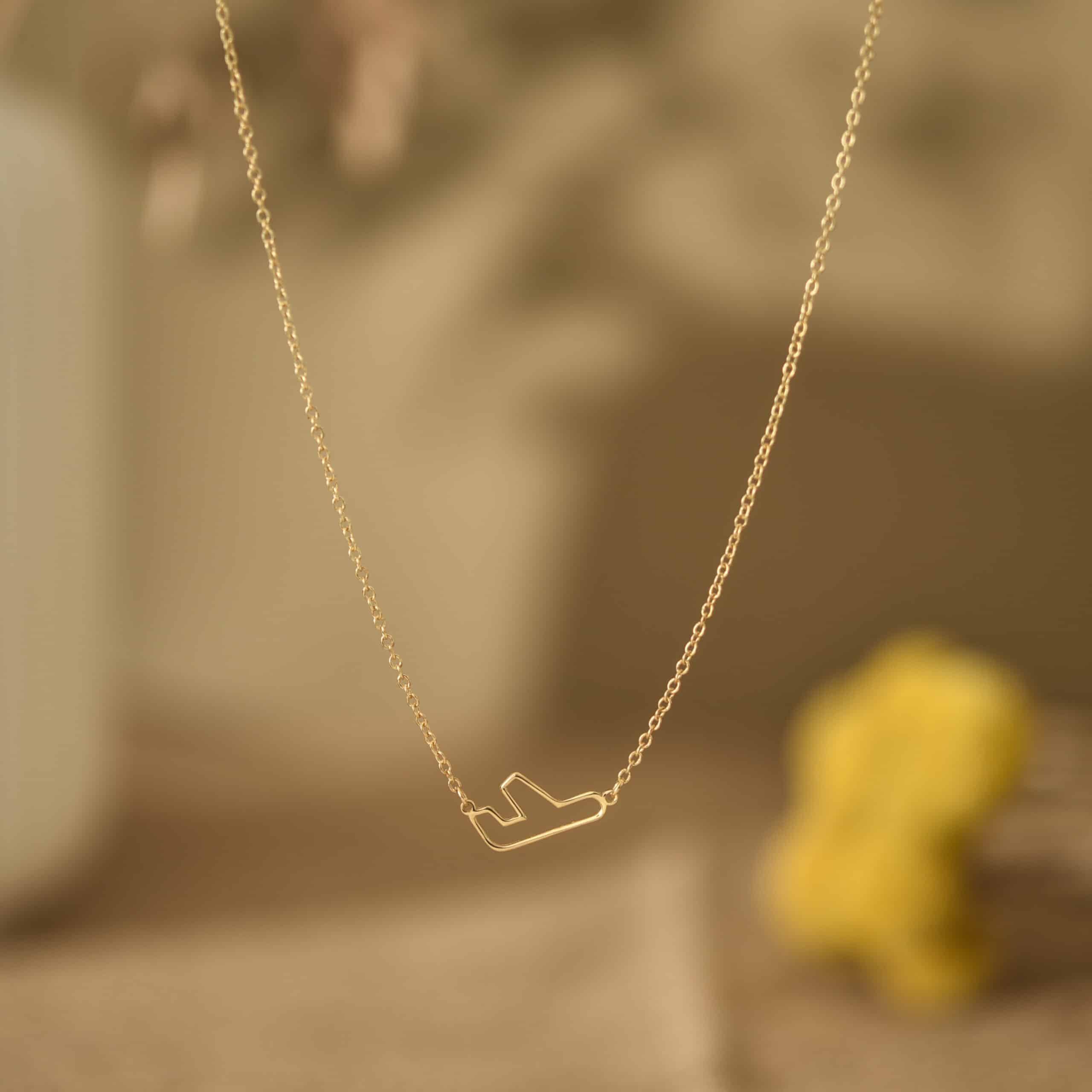 Dainty airplane necklace 1