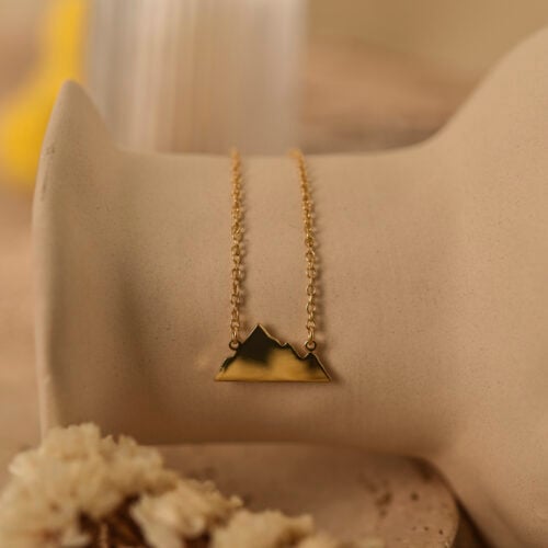 Mountain necklace 2